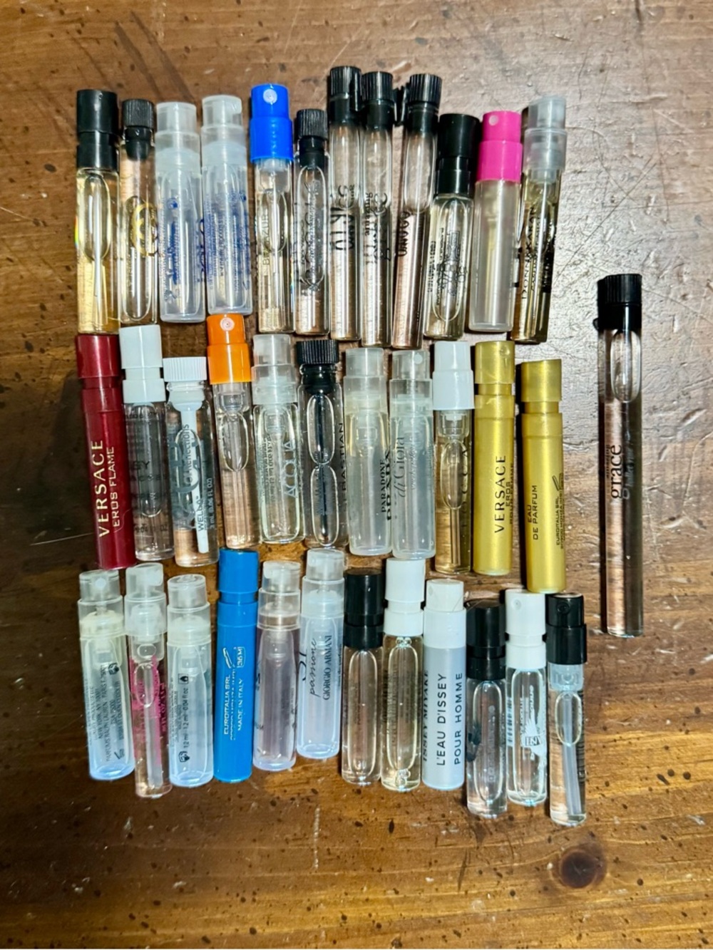 33 Designer & Luxury Assorted Sample Vial Perfume Bundle